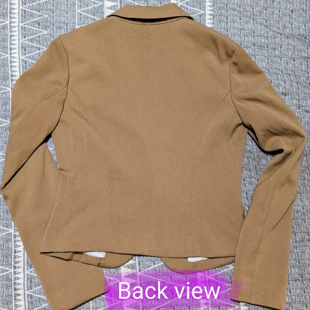 Chado, size Med ladies tan/tobacco colour crop blazer, EUC - Picture 9 of 13